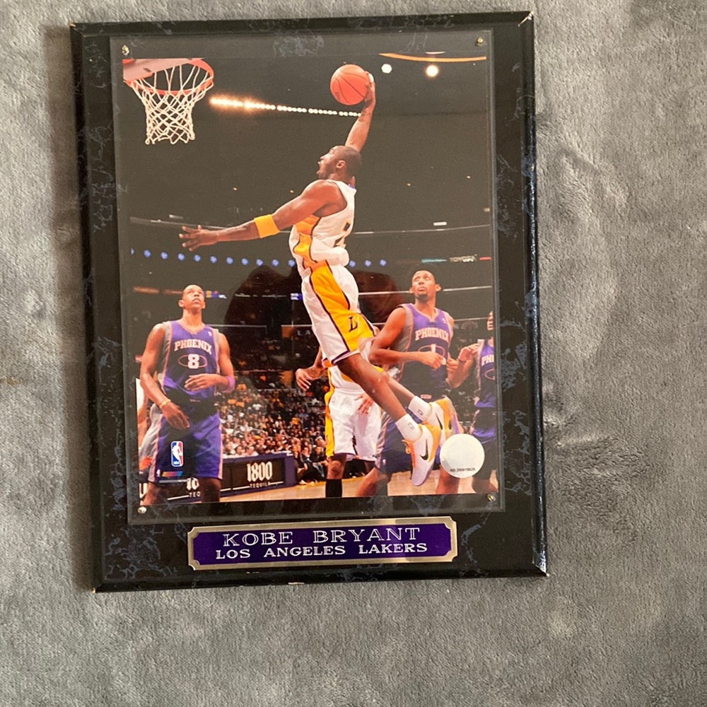 Kobe Bryant Plaque
